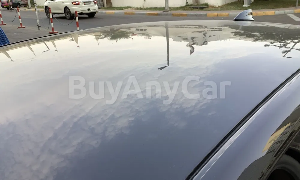 Vehicle photo 5