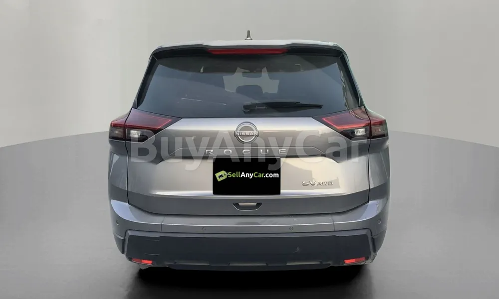 Vehicle photo 2