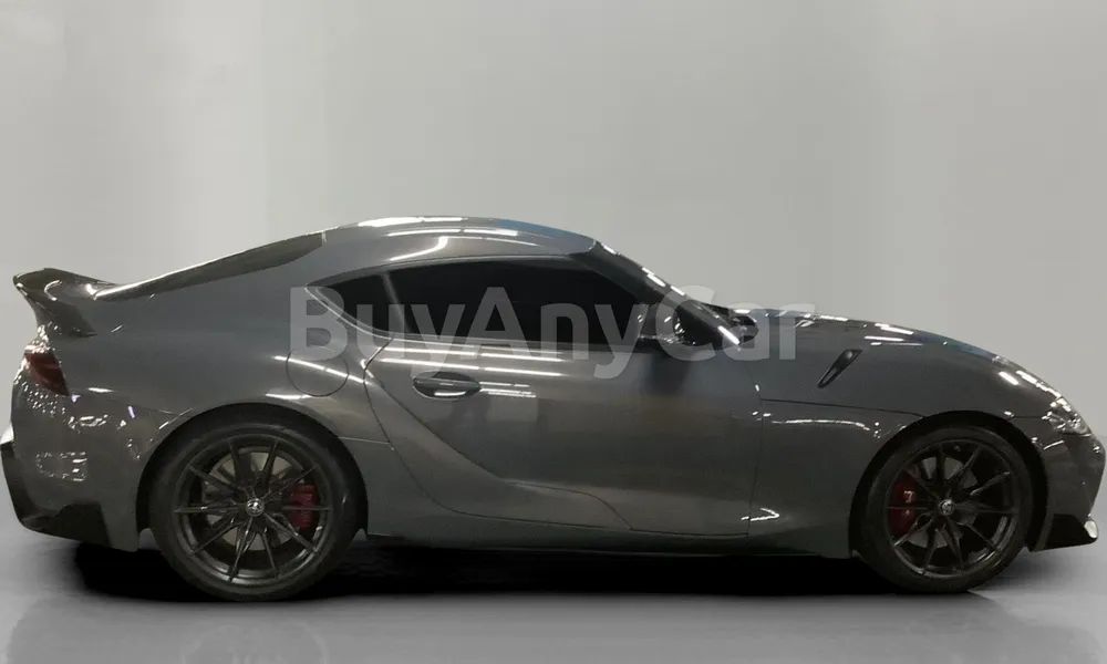 Vehicle photo 3