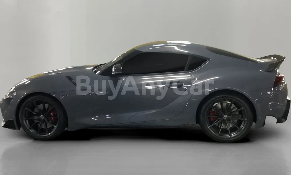 Vehicle photo 4