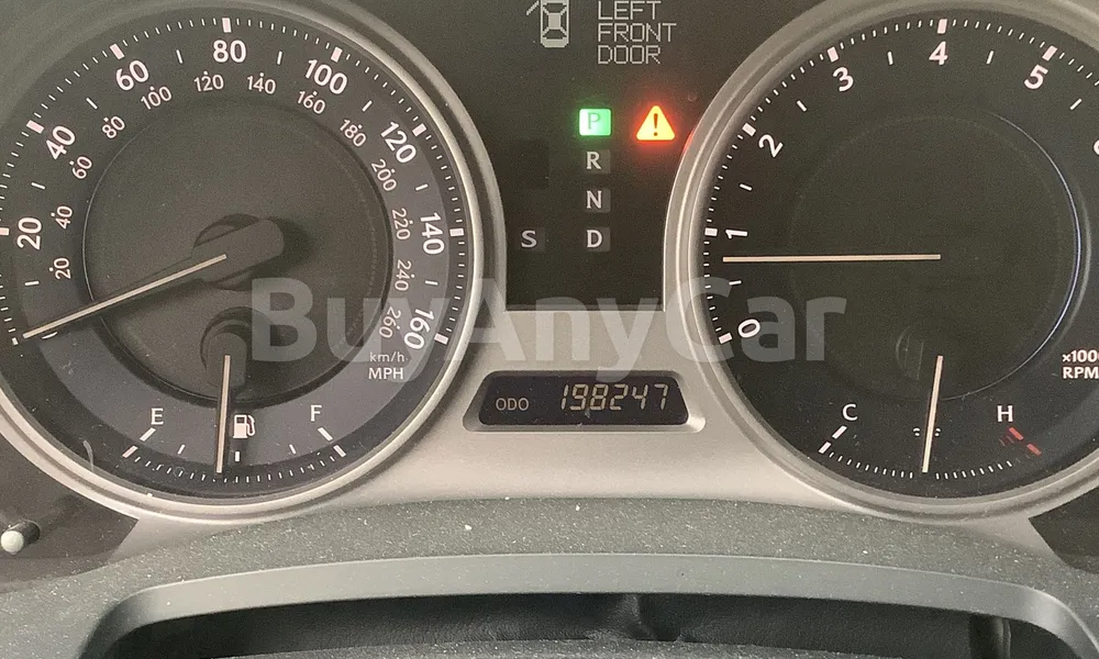 Vehicle photo 7