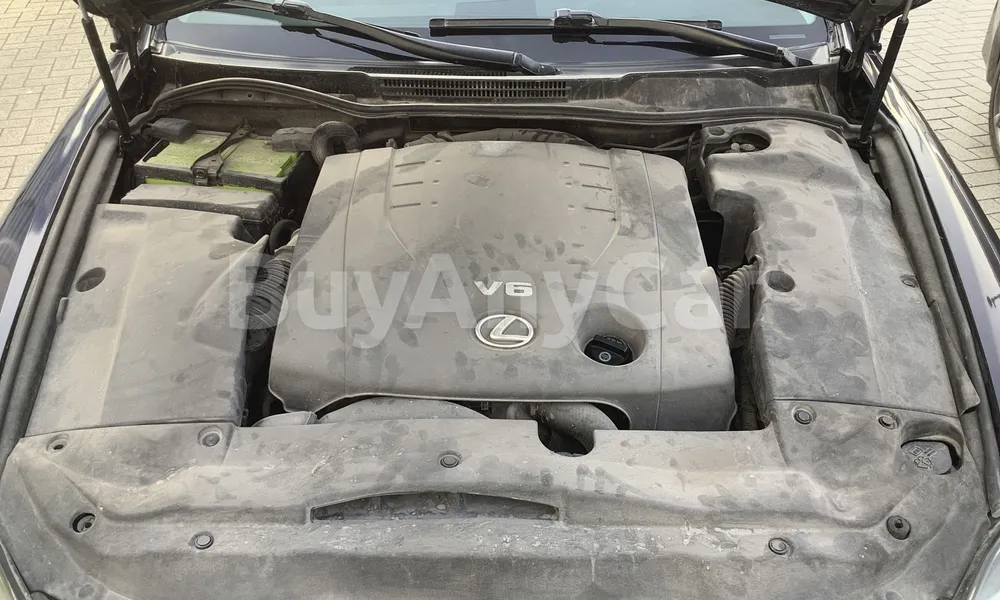 Vehicle photo 6