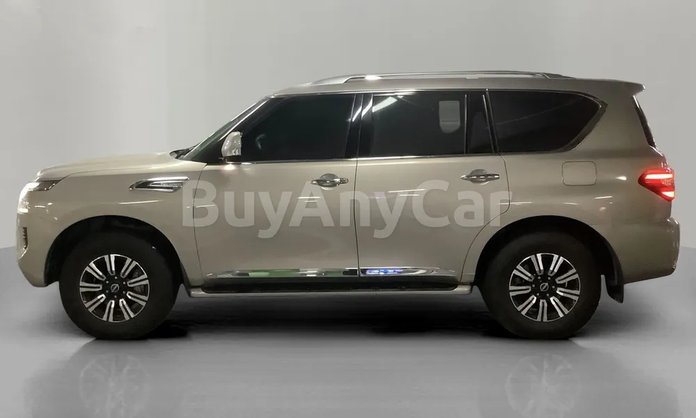 Vehicle photo 4