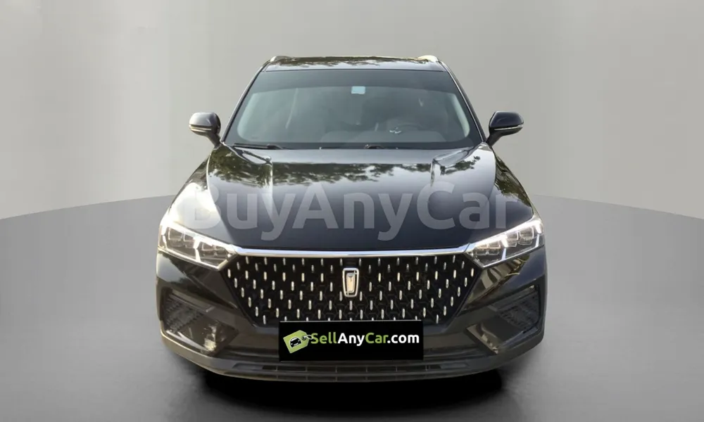 Vehicle photo 1