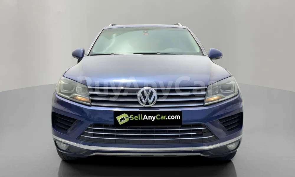 Vehicle photo 1