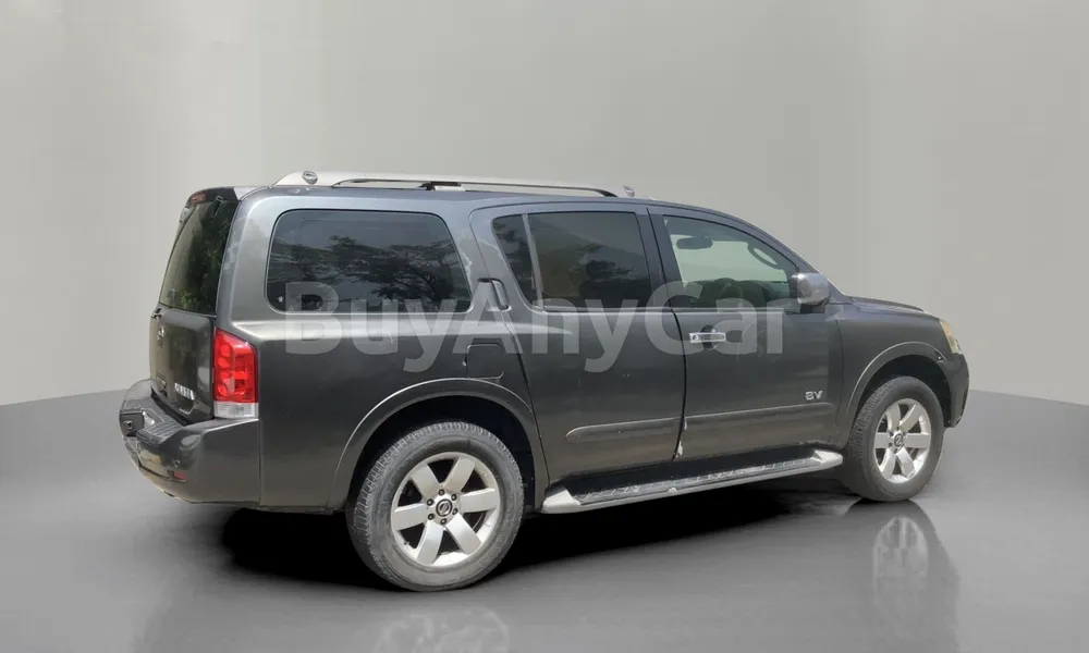 Vehicle photo 5