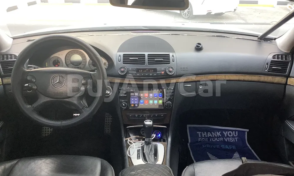 Vehicle photo 10