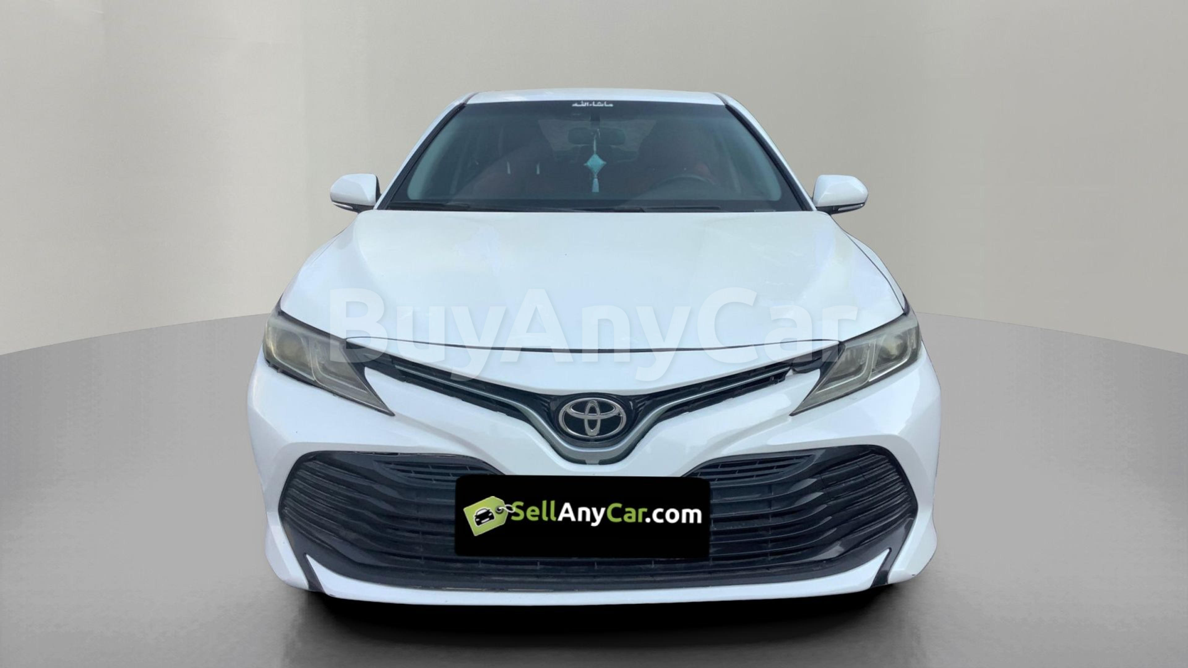Toyota Camry 2019