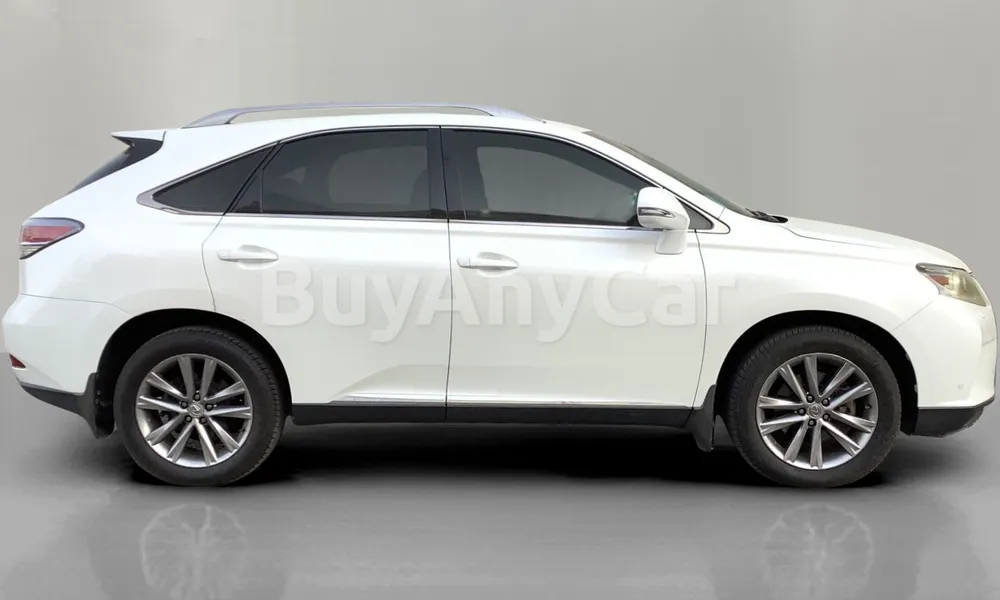 Vehicle photo 3