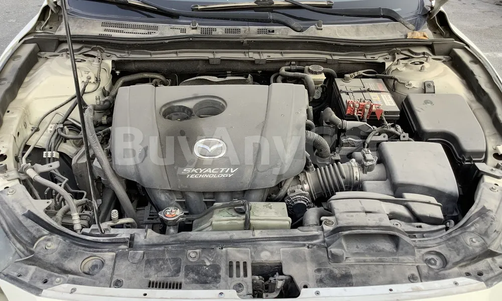 Vehicle photo 6