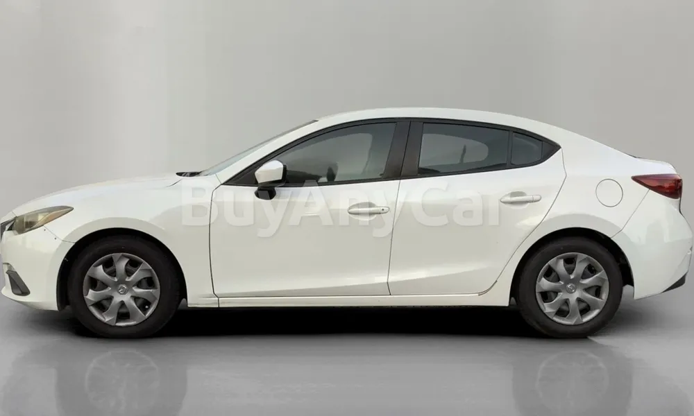 Vehicle photo 4
