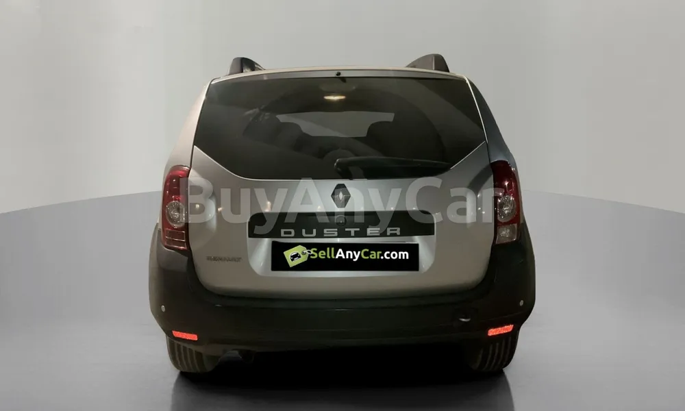 Vehicle photo 2