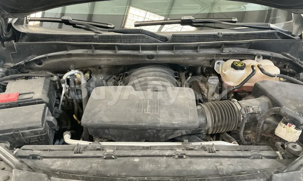 Vehicle photo 6