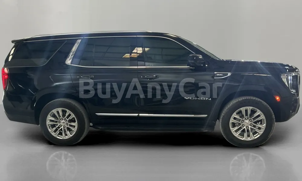 Vehicle photo 3