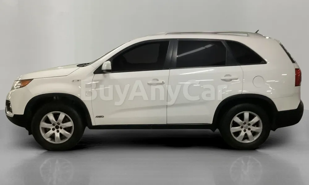 Vehicle photo 4
