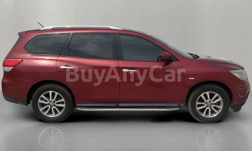 Vehicle photo 3