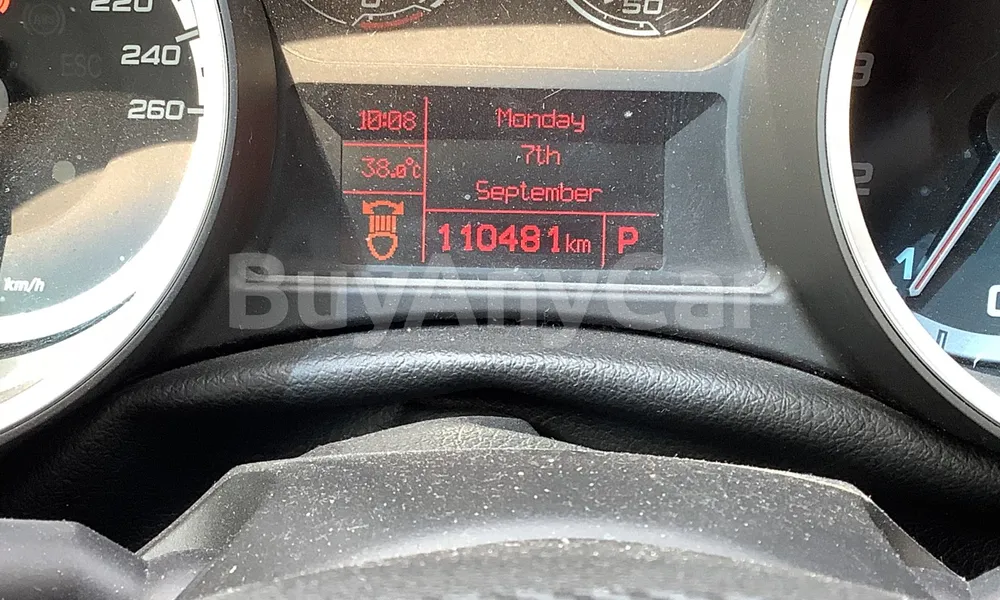 Vehicle photo 7