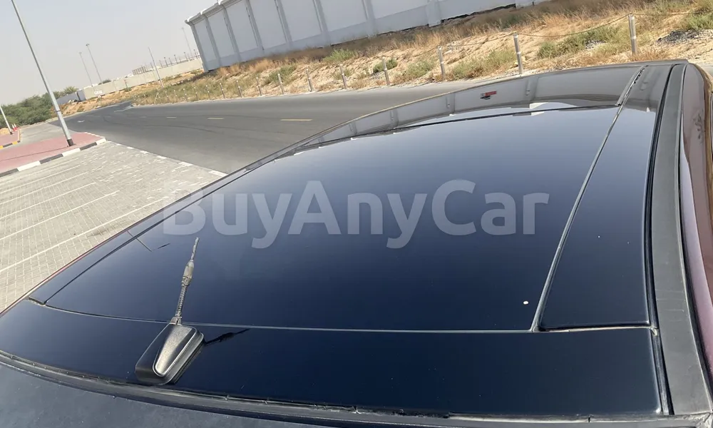 Vehicle photo 5