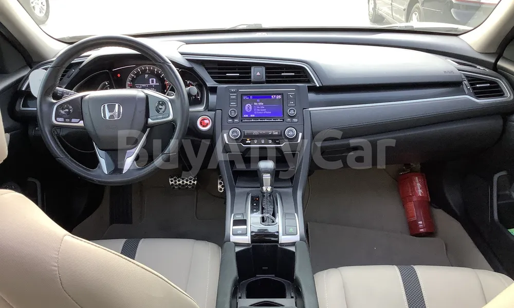 Vehicle photo 9