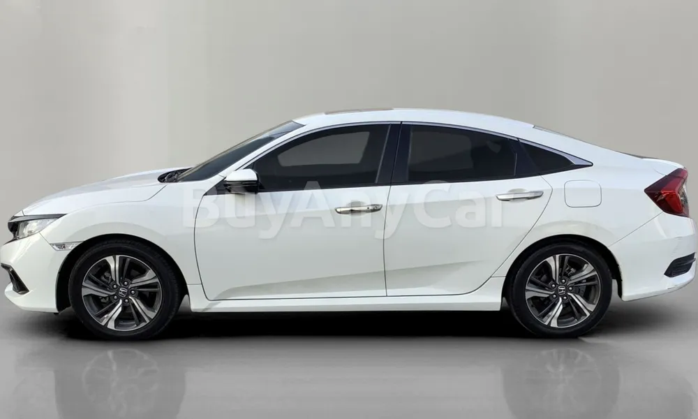 Vehicle photo 4