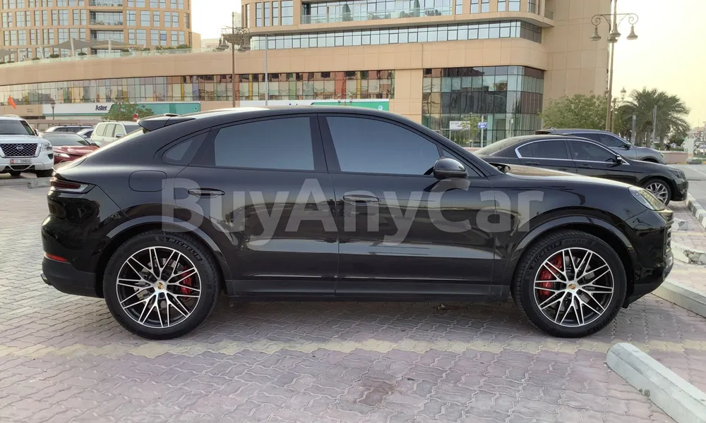 Vehicle photo 3
