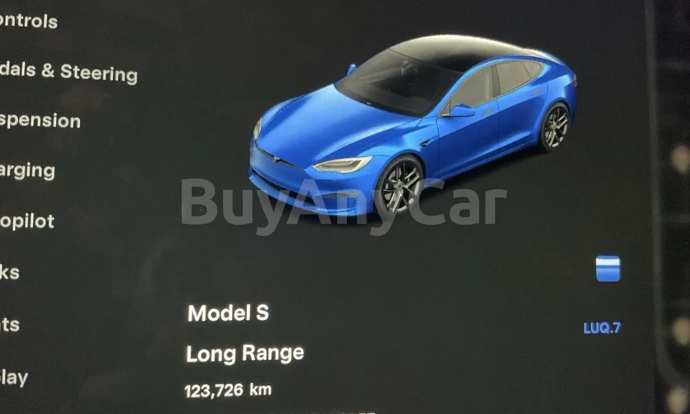 Vehicle photo 7
