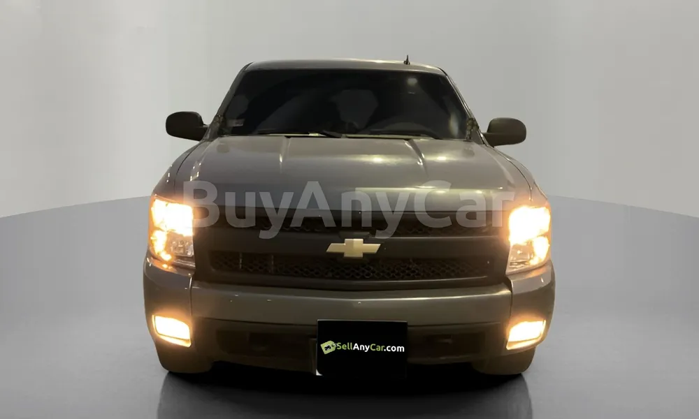 Vehicle photo 1