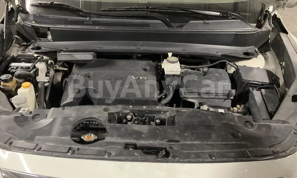 Vehicle photo 6