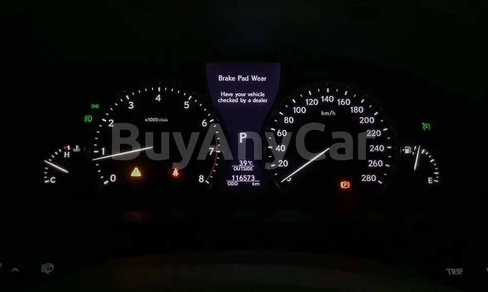 Vehicle photo 5