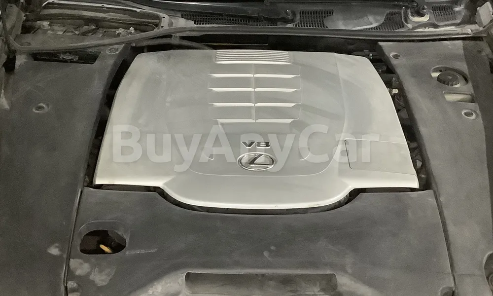 Vehicle photo 7