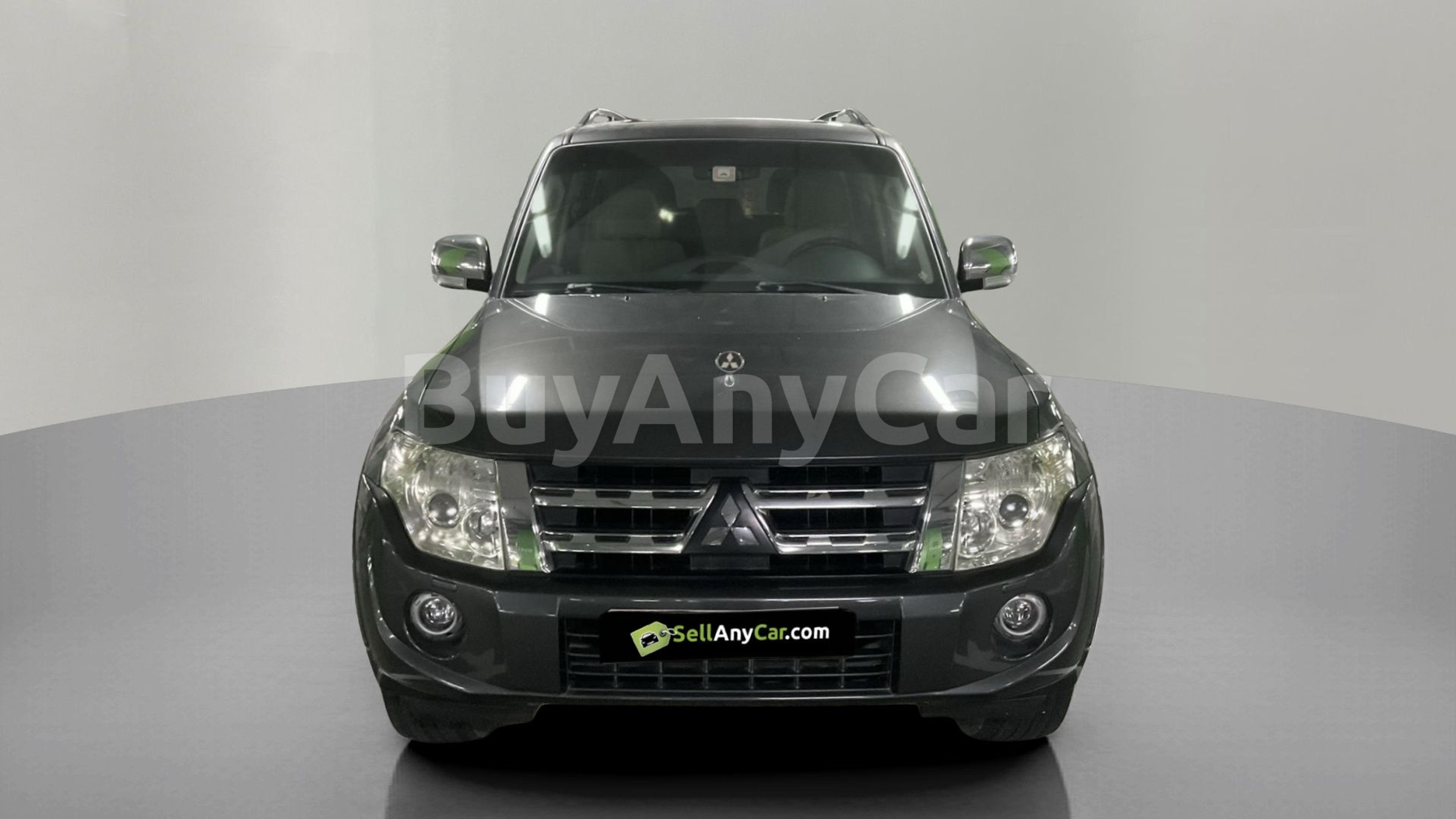 Mitsubishi Pajero 2014