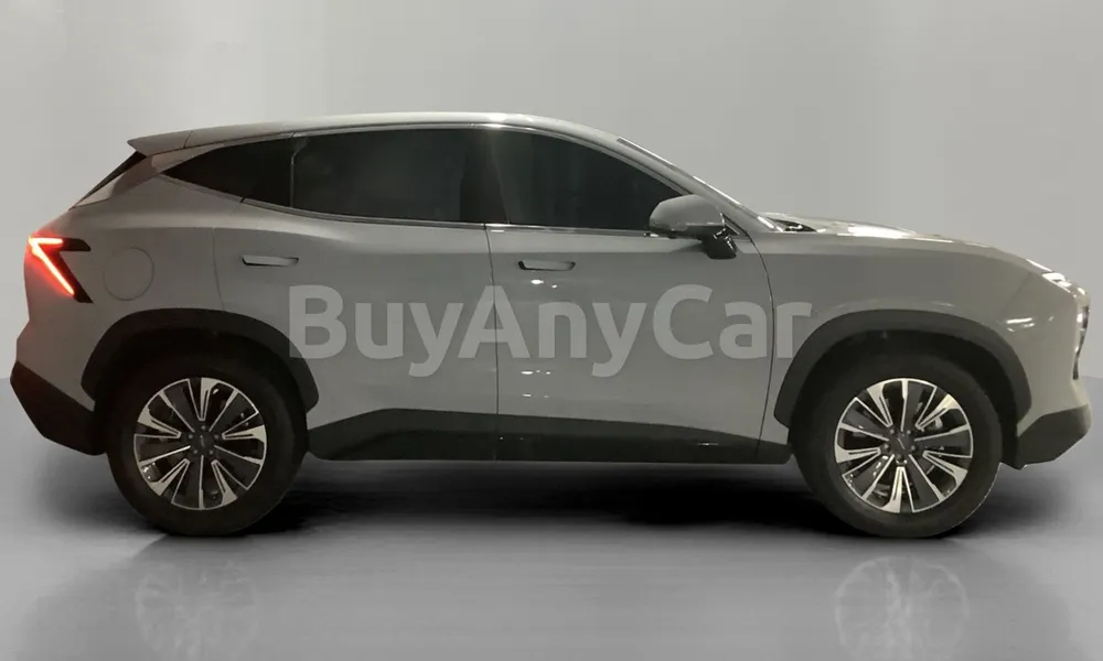Vehicle photo 3