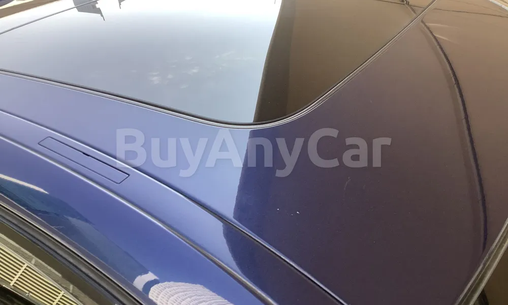 Vehicle photo 5