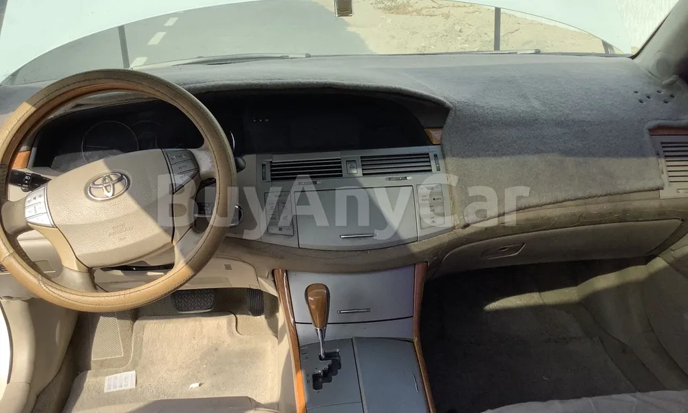Vehicle photo 8
