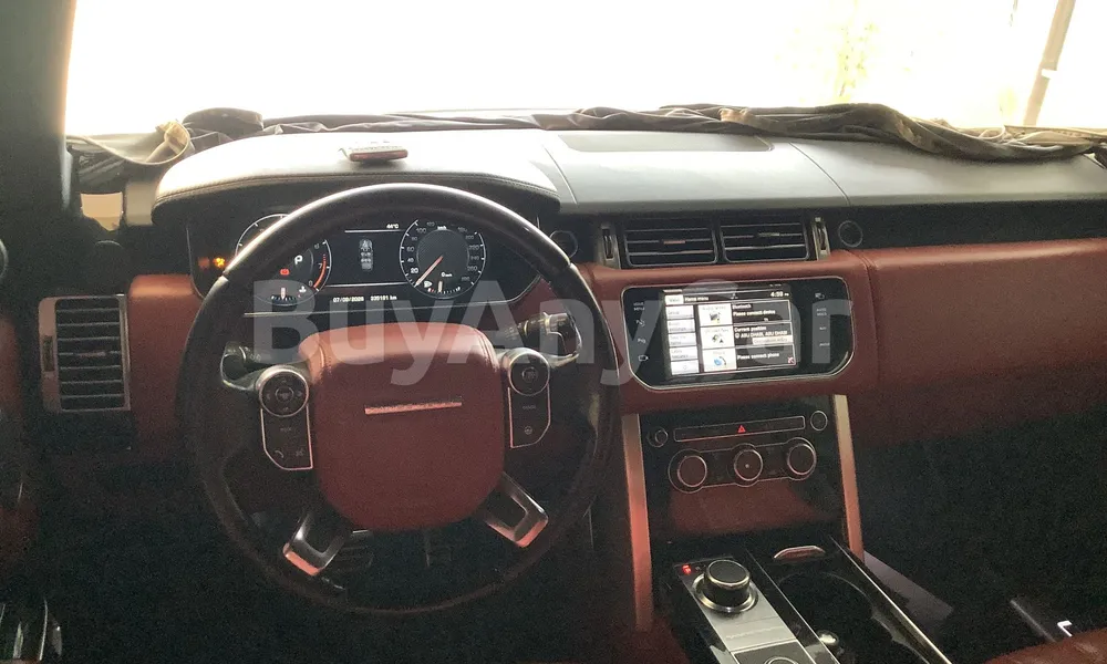 Vehicle photo 8