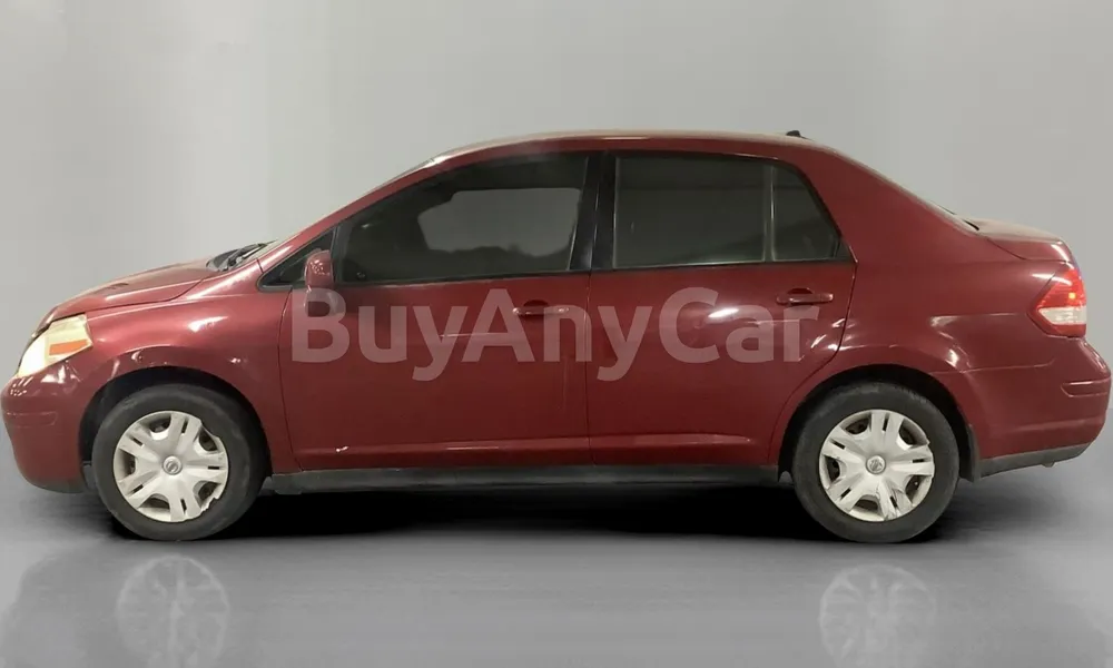 Vehicle photo 3