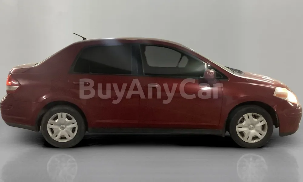 Vehicle photo 5