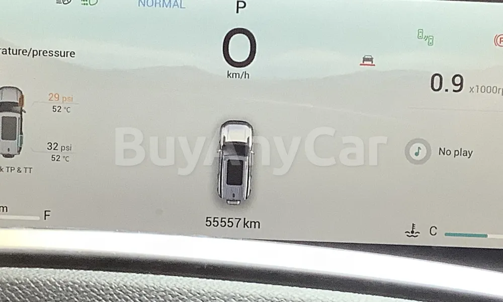 Vehicle photo 7