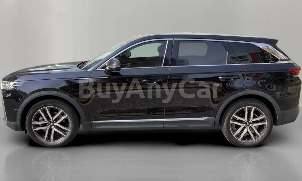 Vehicle photo 4