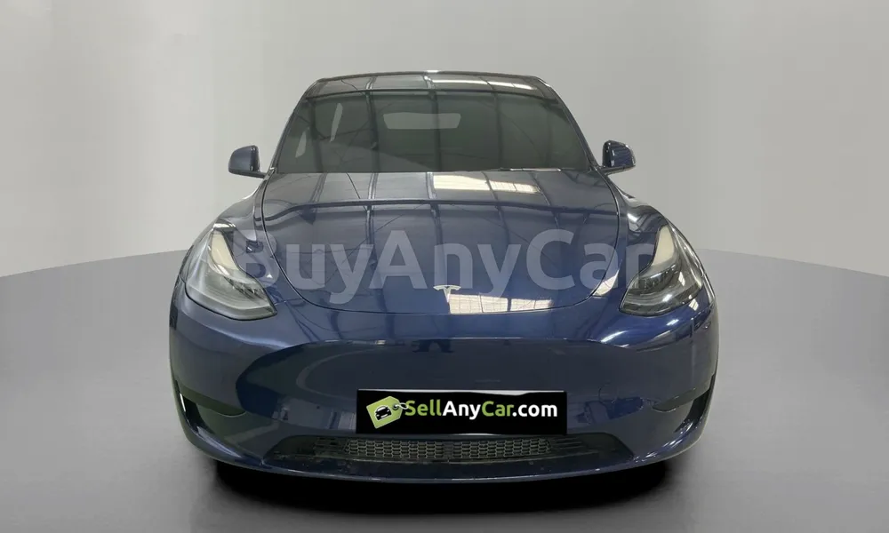 Vehicle photo 1