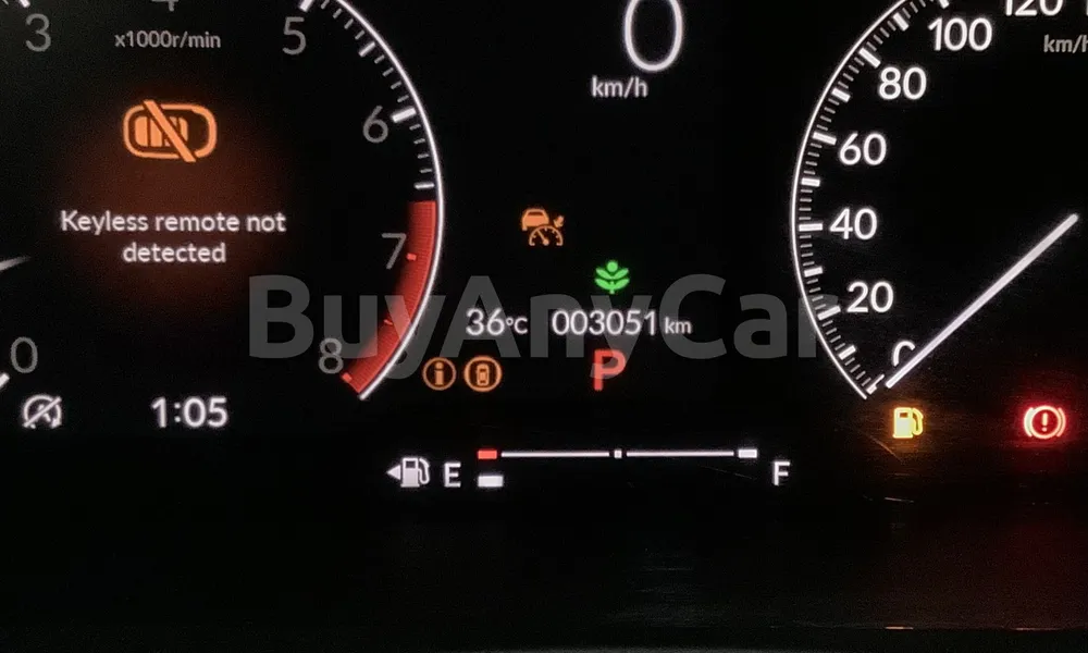 Vehicle photo 8