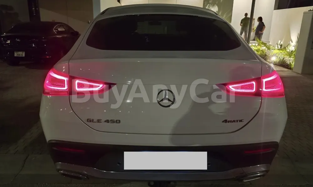 Vehicle photo 2
