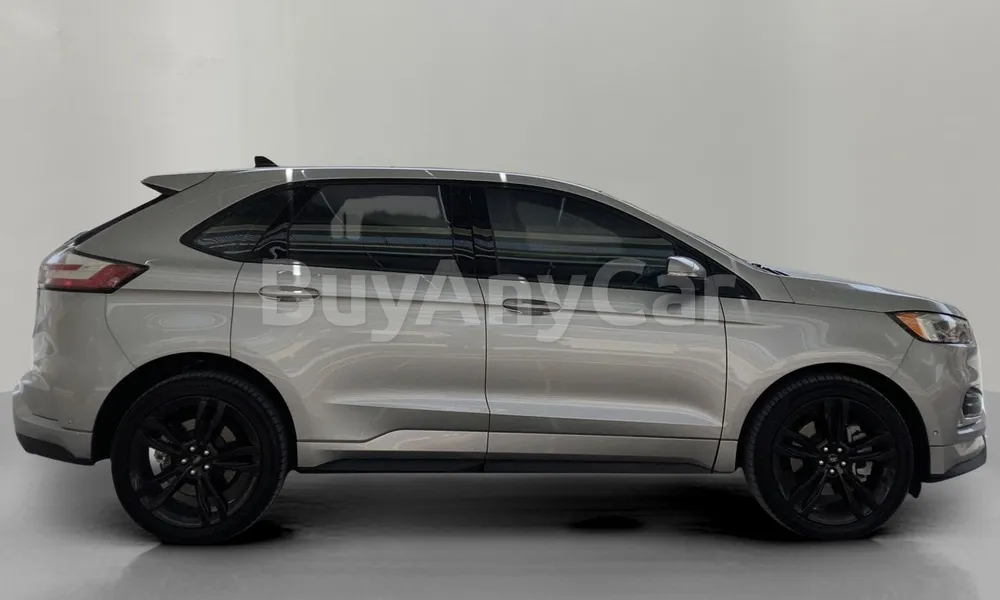 Vehicle photo 5