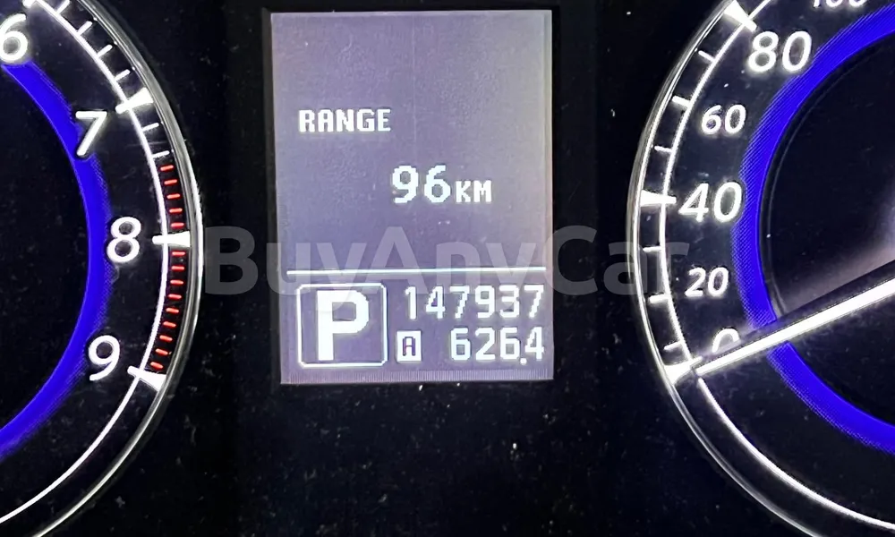 Vehicle photo 7