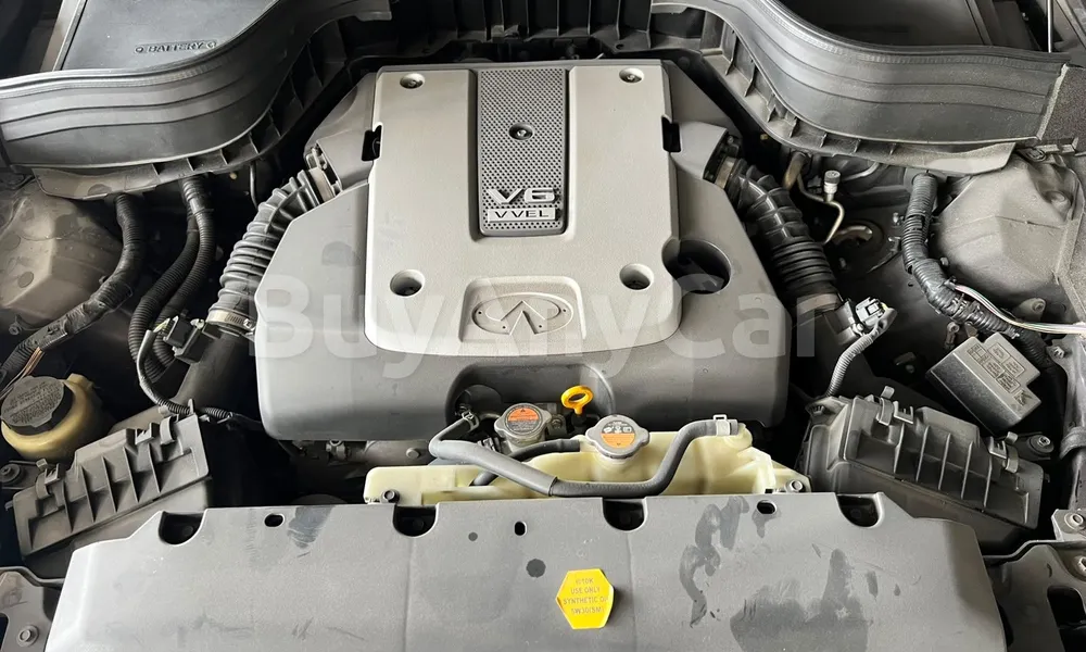 Vehicle photo 5