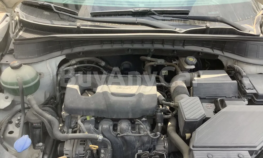 Vehicle photo 6