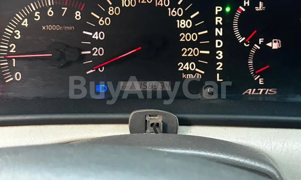 Vehicle photo 2