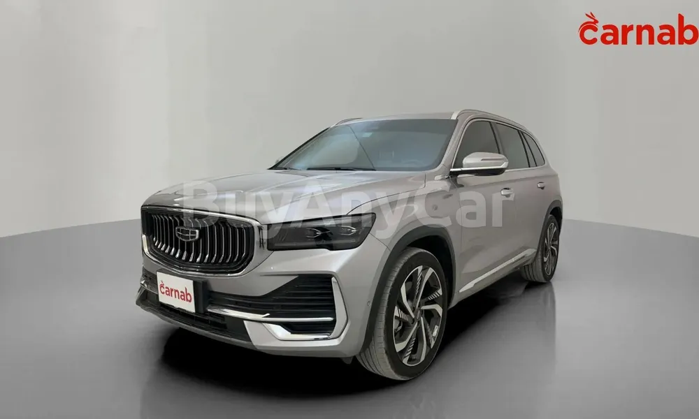 Vehicle photo 18
