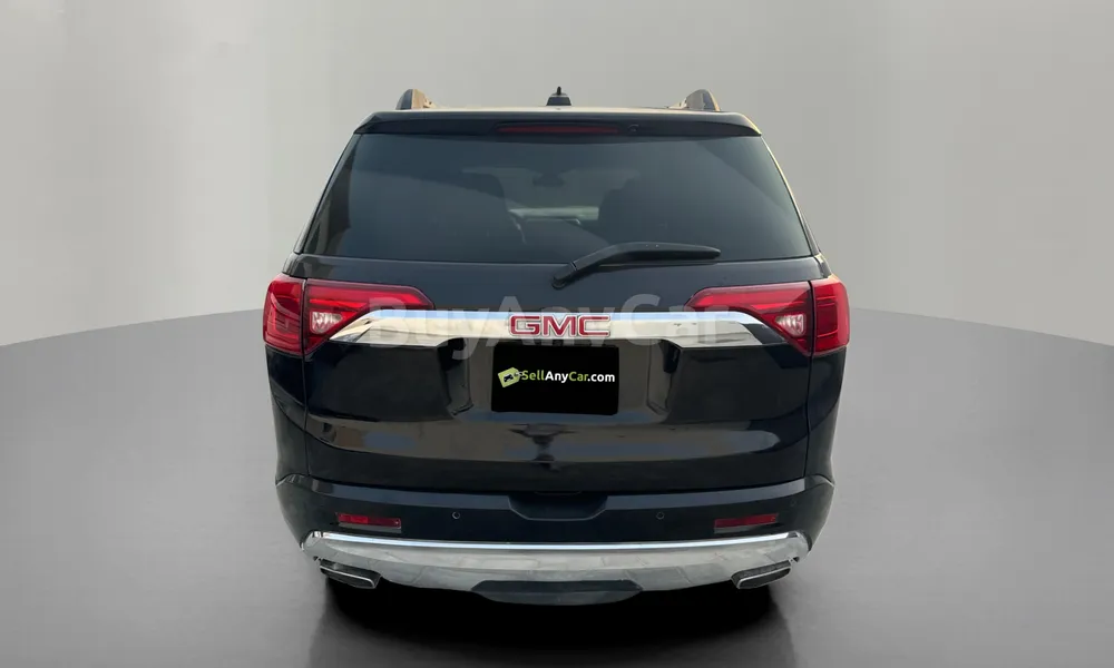 Vehicle photo 1