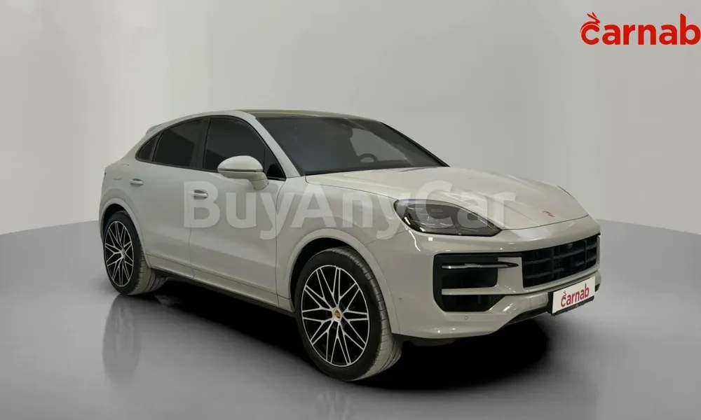 Vehicle photo 12
